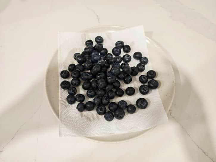 Drying Blueberries on Paper Towel