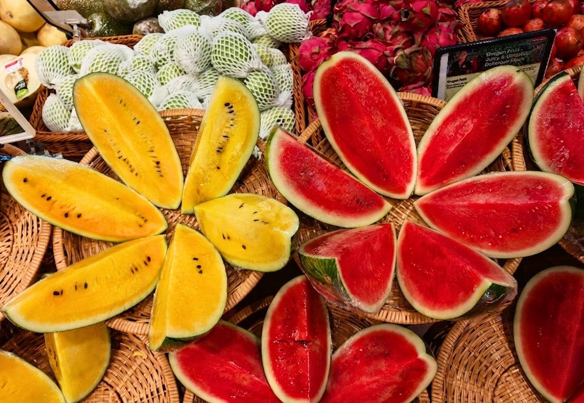 Yellow Watermelon vs Red Watermelon
